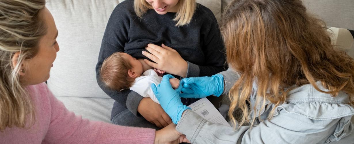 Autonomie in de geboortezorg: tussen protocol en praktijk