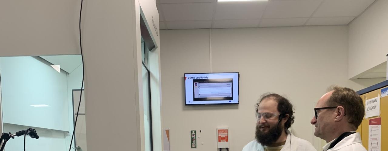 ben weyts bezoekt labbuddy