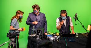 studenten in het medialab.brussels
