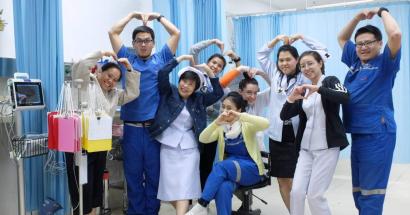 Studente verpleegkunde Valerie Staelens op stage in Thailand