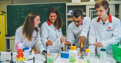 studenten biomedische laboratoriumtechnologie