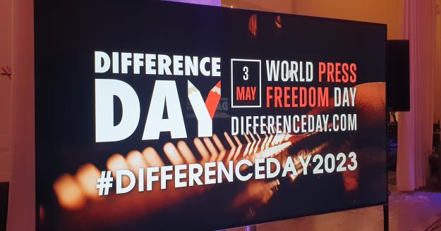 Scherm projectie Difference Day